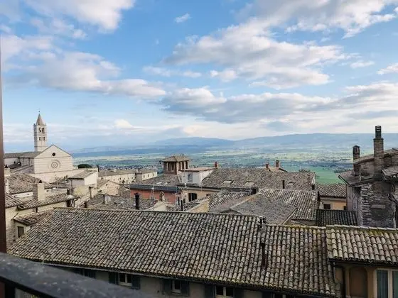 Classic Tek Büyük veya İki Ayrı Yataklı Oda