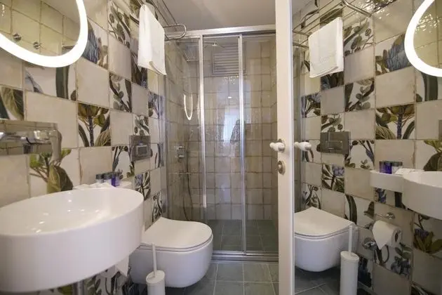 Standart Oda, Bahçe Manzaralı