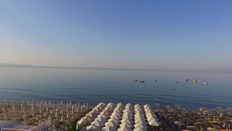 Tek Büyük Yataklı Oda, Deniz Manzaralı