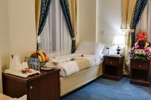 Tek Büyük Yataklı Oda