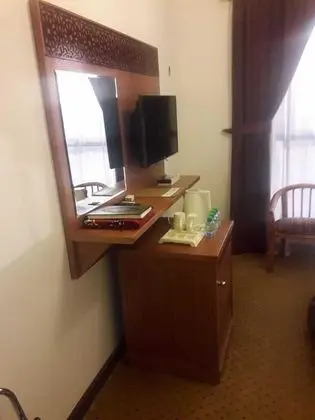 Üç Kişilik Oda