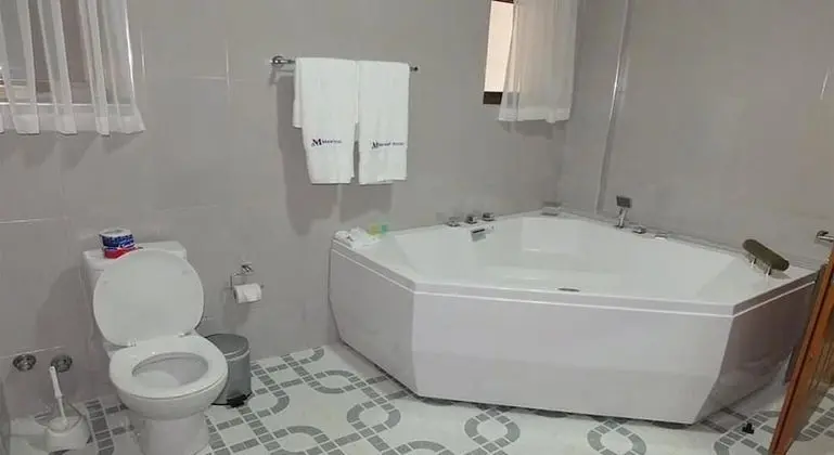 Executive Tek Büyük Yataklı Oda