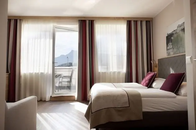 Superior Oda, Balkon