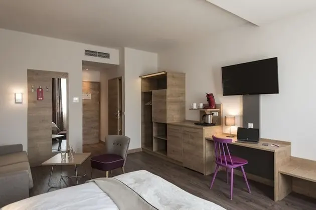 Superior Oda, Balkon