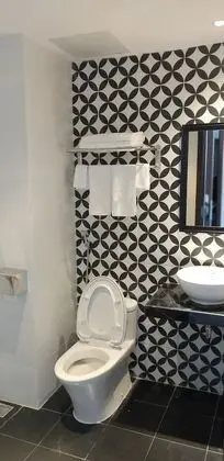 Superior Tek Büyük veya İki Ayrı Yataklı Oda