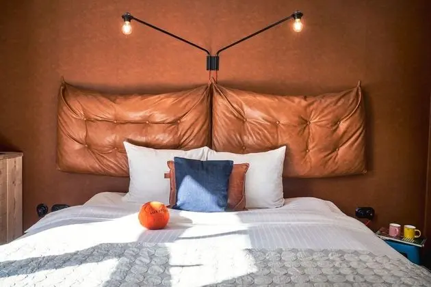 Medium Double Room (Max 2 Persons)