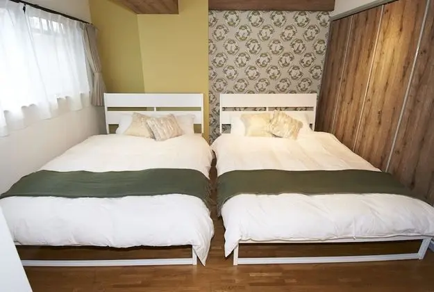 Apart Daire, Sigara İçilmez (Apartment Room 201)