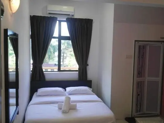 Standard Tek Büyük veya İki Ayrı Yataklı Oda (With Window)