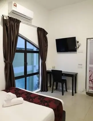 Standard Tek Büyük veya İki Ayrı Yataklı Oda (With Window)