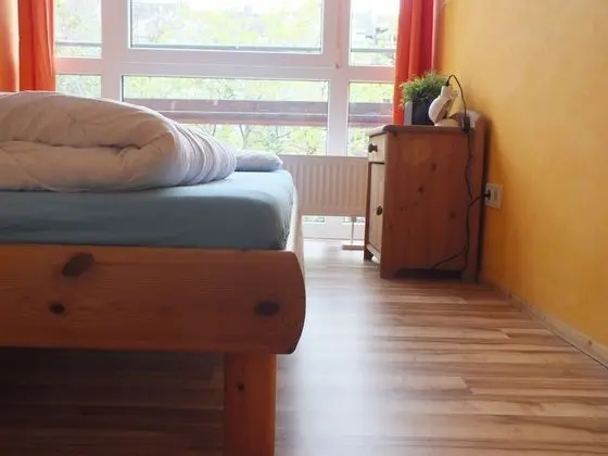 Tek Büyük Yataklı Oda