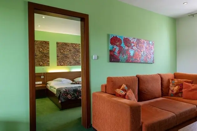 Superior Apart Daire, 1 En Büyük (King) Boy Yatak ve Çekyat, Sigara İçilmez, Şehir Manzaralı