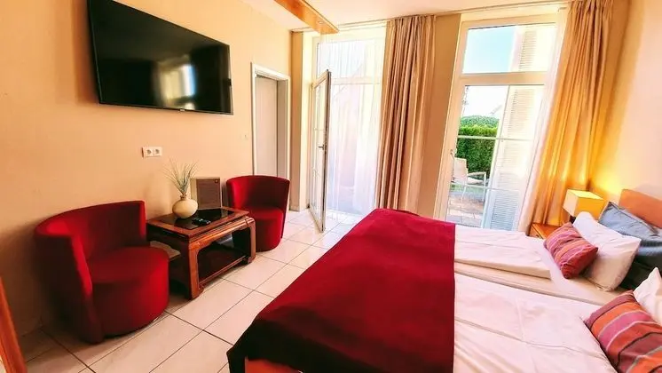 Comfort Tek Büyük Yataklı Oda