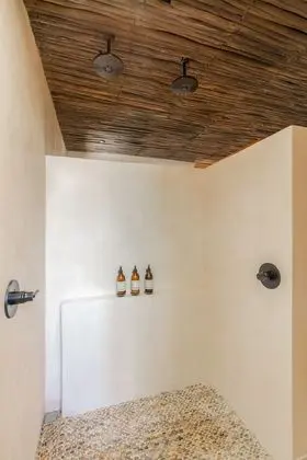 Suite Ground Floor Ocean Front