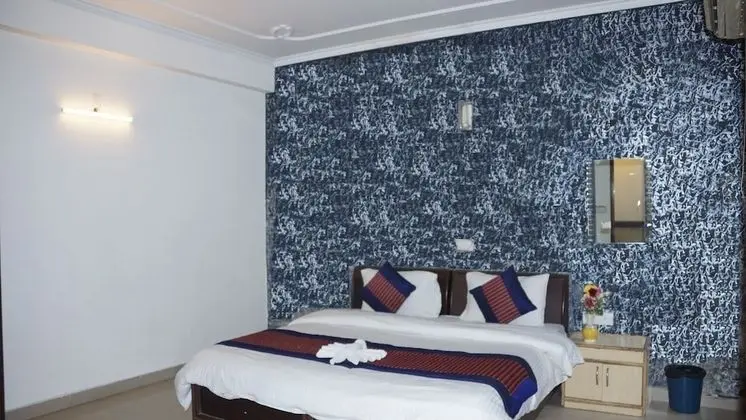 Deluxe Oda, 1 Çift Kişilik Yatak, Sigara İçilebilir