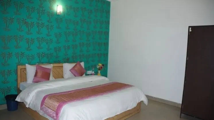 Family Oda, 1 Çift Kişilik Yatak, Sigara İçilmez