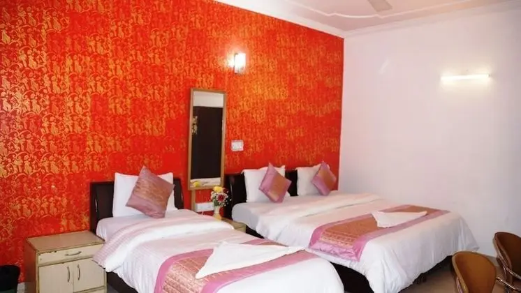 Family Oda, 1 Çift Kişilik Yatak, Sigara İçilmez