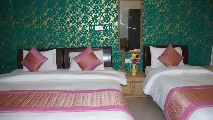 Family Oda, 1 Çift Kişilik Yatak, Sigara İçilmez