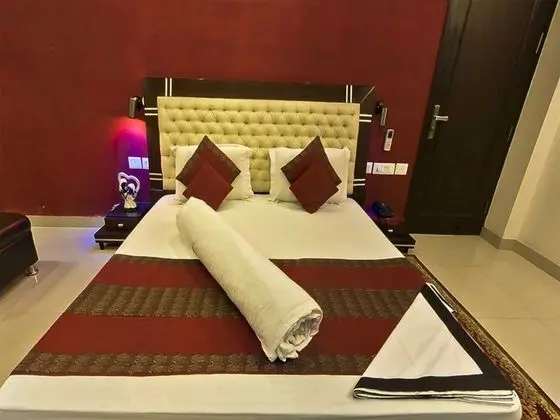 Deluxe Oda, 1 Çift Kişilik Yatak, Sigara İçilebilir