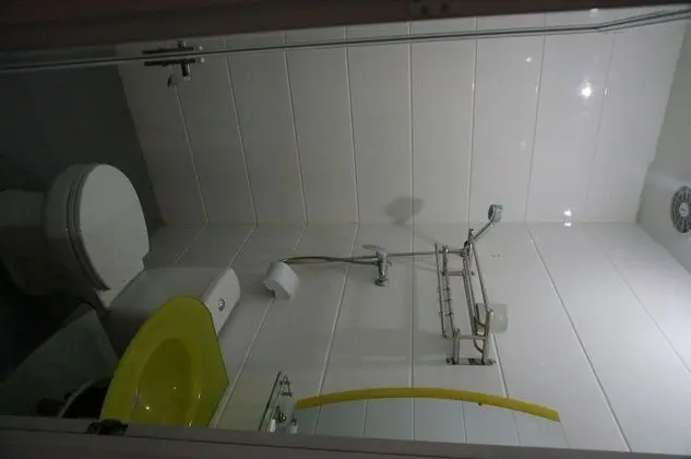 Tek Büyük Yataklı Oda, 2 Tek Kişilik Yatak
