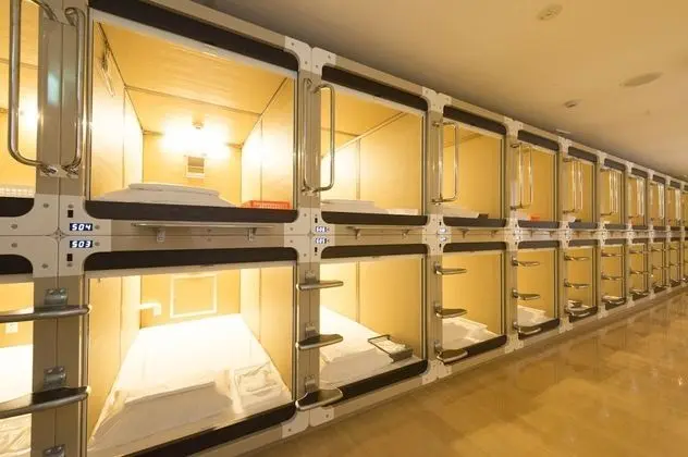 Economy Ortak Ranzalı Oda, Sadece kadınlar için, Şehir Manzaralı