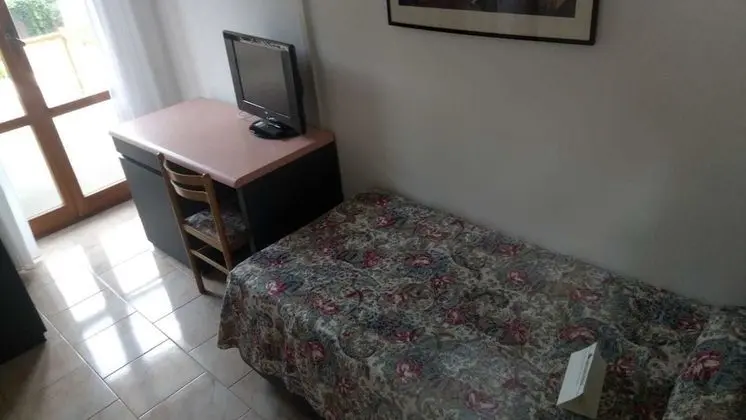 Üç Kişilik Oda, Balkon