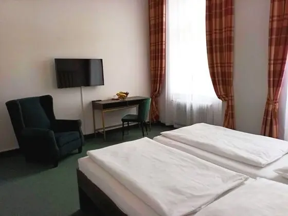 Comfort Tek Büyük veya İki Ayrı Yataklı Oda