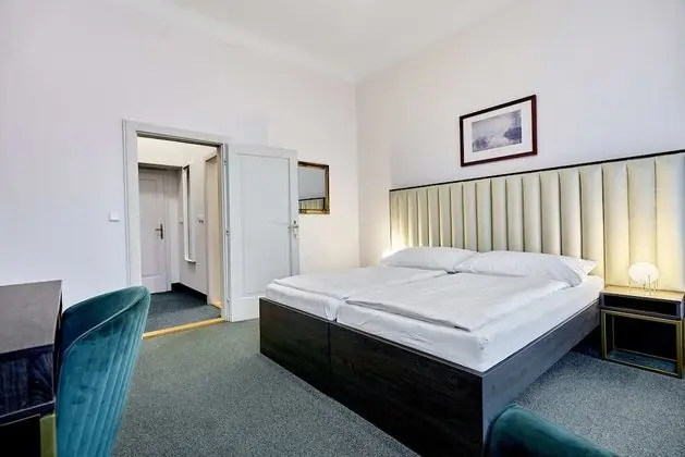 Tek Büyük veya İki Ayrı Yataklı Oda (SPA Package)