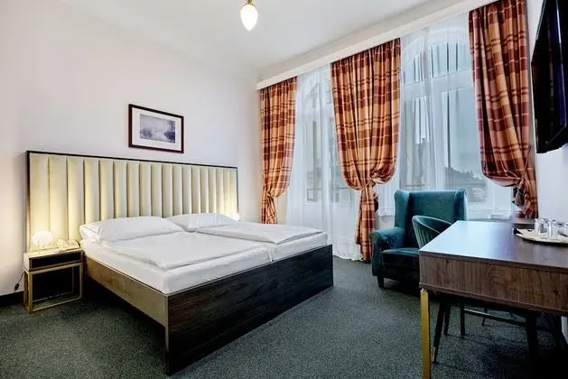 Tek Büyük veya İki Ayrı Yataklı Oda (SPA Package)