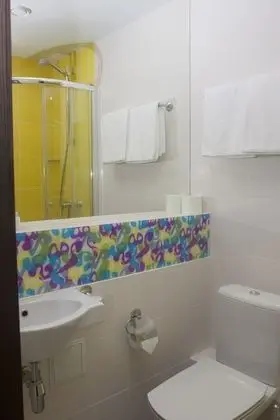 Comfort İki Ayrı Yataklı Oda