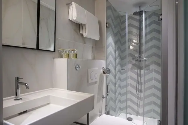 Superior Tek Büyük Yataklı Oda