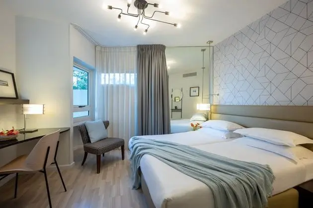 Tek Büyük Yataklı Oda