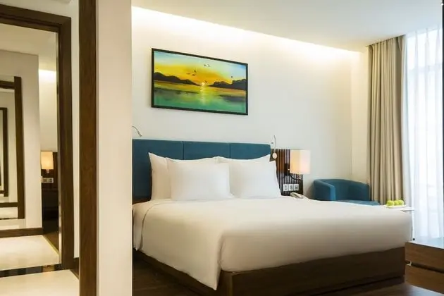 Deluxe Tek Büyük Yataklı Oda