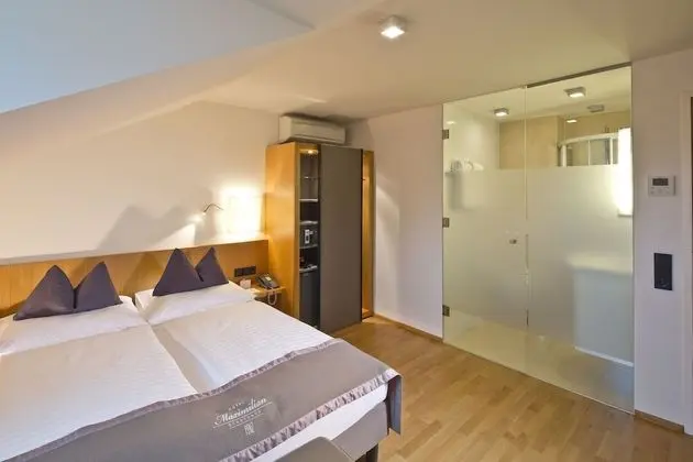 Basic Tek Büyük Yataklı Oda, Sigara İçilmez, Anti Alerjik (access via stairs)