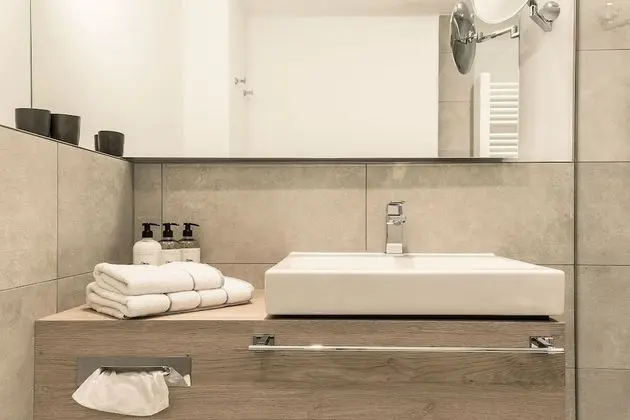 Comfort Tek Büyük Yataklı Oda (Plus)