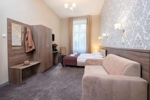 Standard Tek Büyük Yataklı Oda