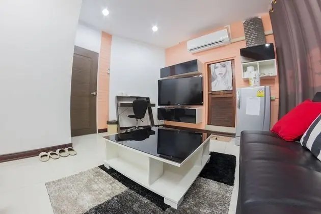 Deluxe Room 1
