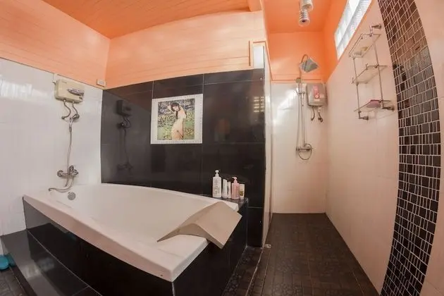 Deluxe Room 1