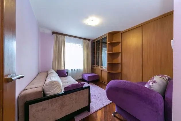 Apart Daire, Birden Çok Yatak, Sigara İçilmez