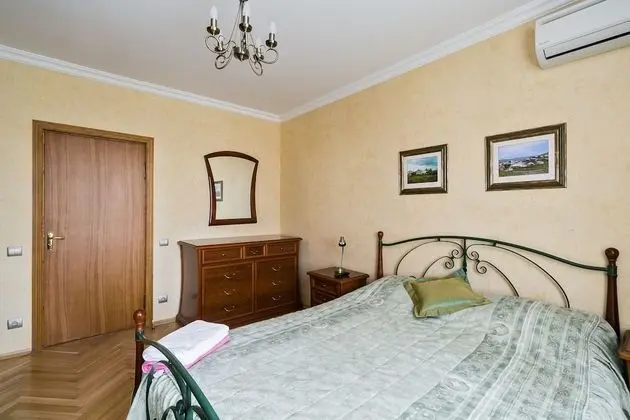 Deluxe Apart Daire, Sigara İçilmez