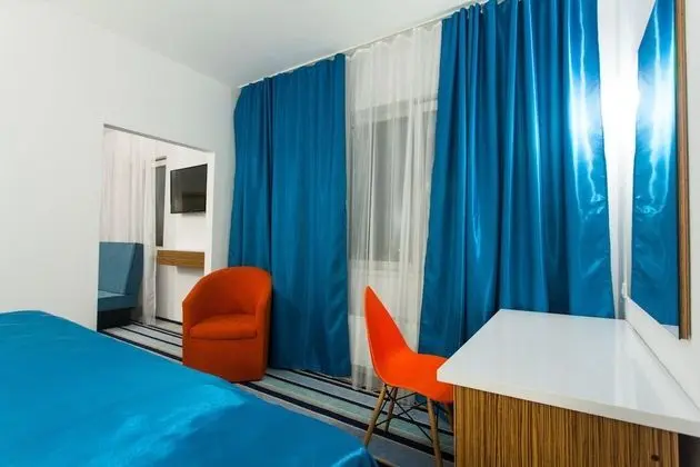 Comfort Tek Büyük Yataklı Oda