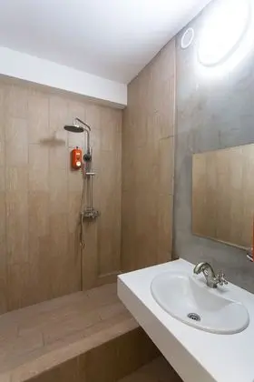 Comfort Tek Büyük Yataklı Oda