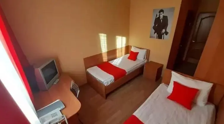 Economy İki Ayrı Yataklı Oda