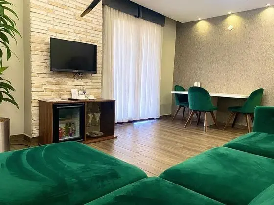 Suite-Tek Yatak Odalı,Şehir Manzaralı