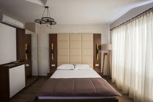 Suite-Tek Yatak Odalı,Şehir Manzaralı