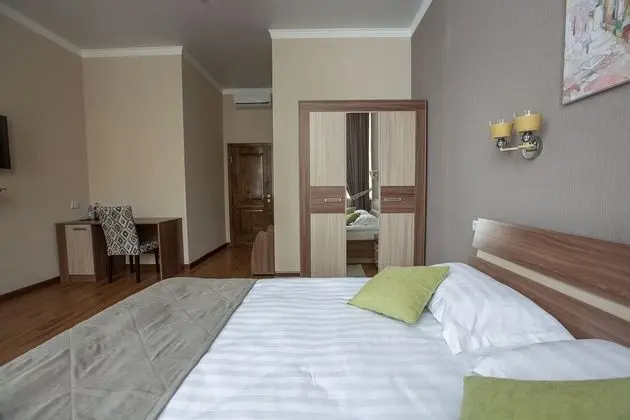 Superior Oda, Şehir Manzaralı