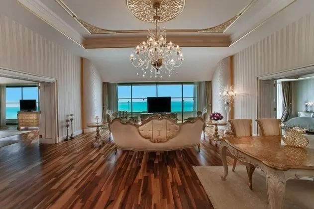 King Suite, Deniz Manzaralı, Jakuzili