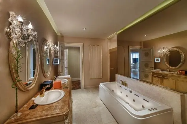 King Suite, Deniz Manzaralı, Jakuzili