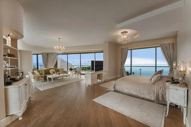 Royal Suite - Tek Yatak Odalı, Deniz Manzaralı, Balkonlu