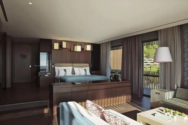 Suite, Kara Manzaralı