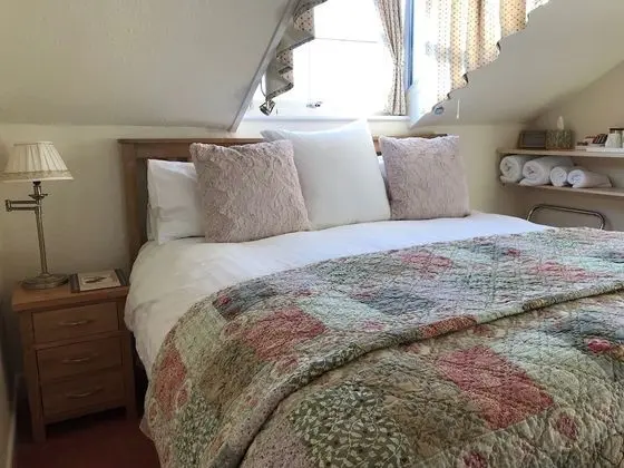 Comfort Tek Büyük veya İki Ayrı Yataklı Oda
